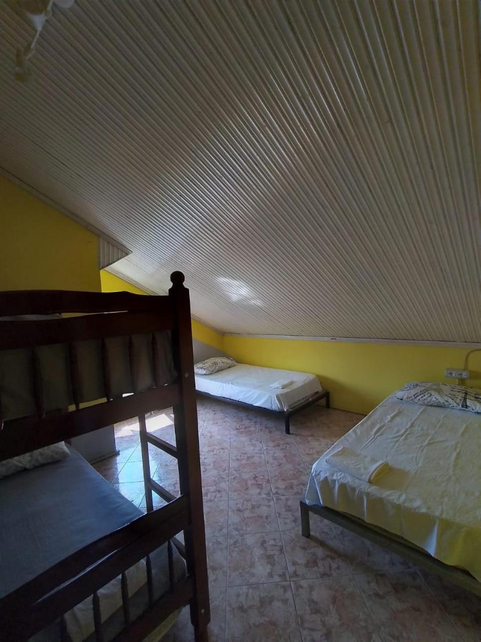 Our Way Guest House & Hostel Shkodër Quarto foto